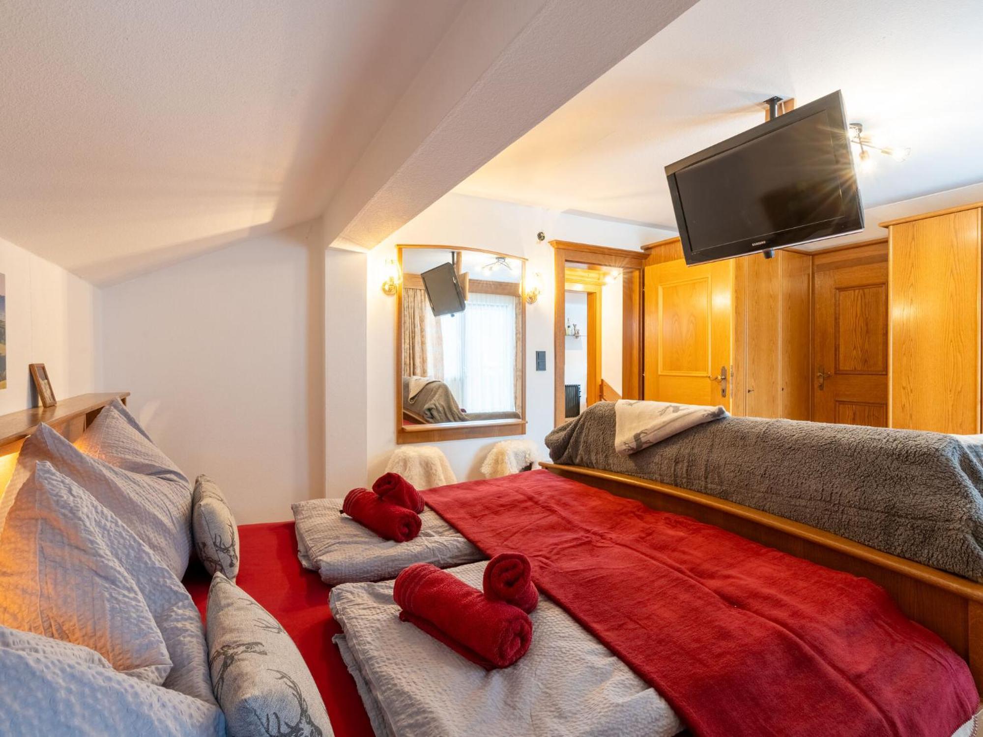 Comfortable Apartment In Salzburger Land Neukirchen am Grossvenediger Exterior photo
